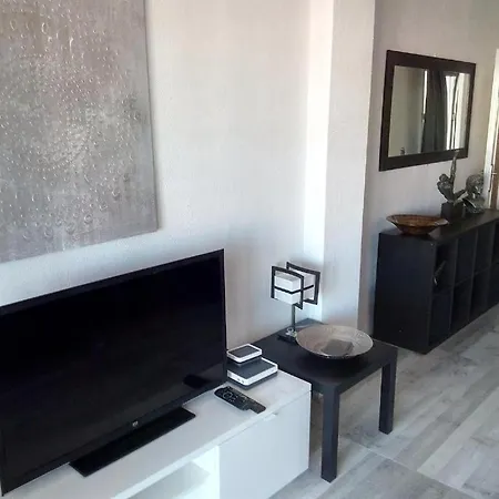 Apartamento Rainbow Marques 24 *